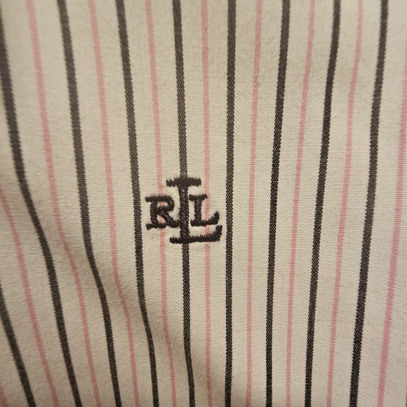 Ralph Lauren Ladies Button Up Shirt - Picture 5 of 7
